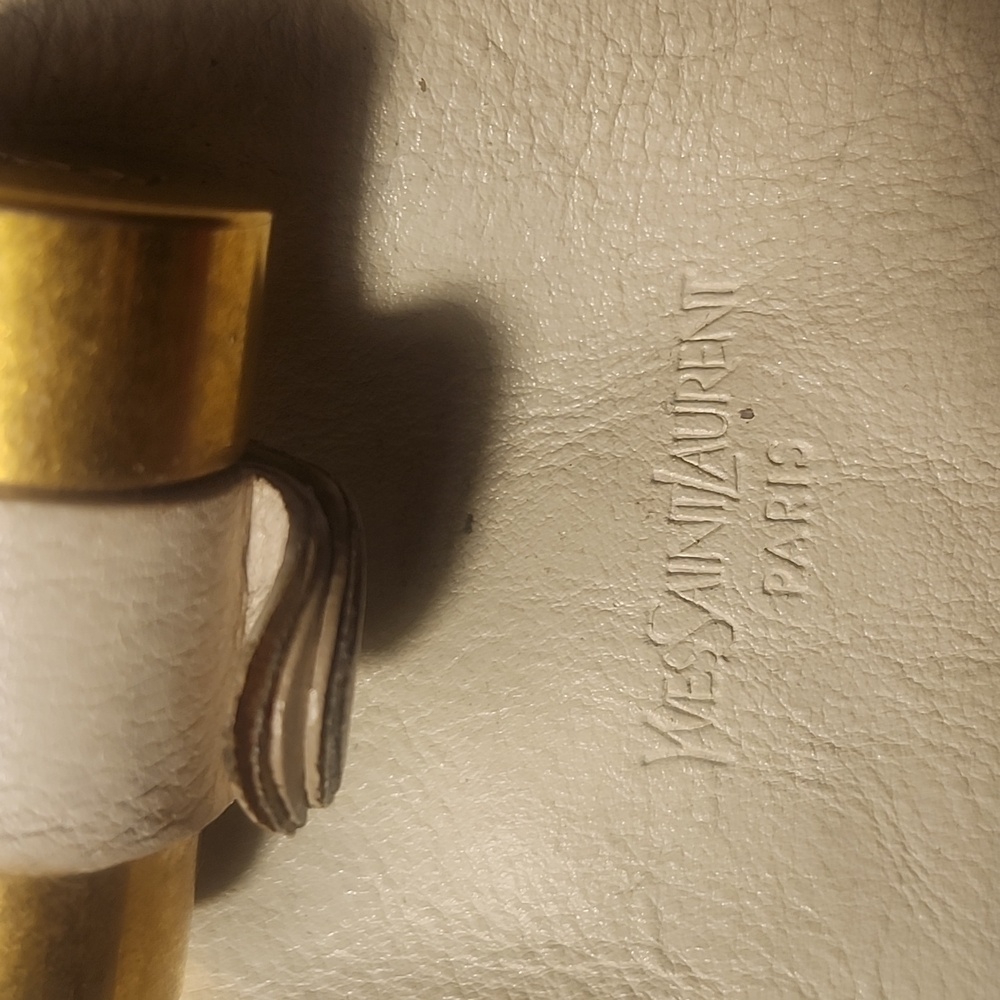 Yves Saint Laurent Off-White Shoulder Bag with Gold Accents - Picture 8 of 16